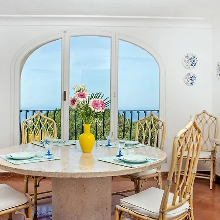 Villa Douglas - Nestled In Nature Capri